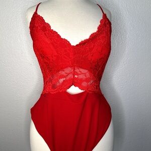 Chic Red Lace Chemise